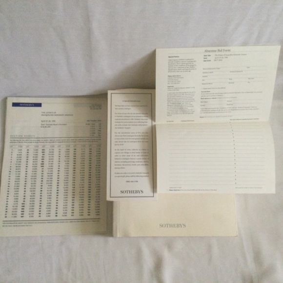 Estate of Jacqueline Kennedy Onassis Auction Catalog April 23-26, 1996 - Picture 15 of 16